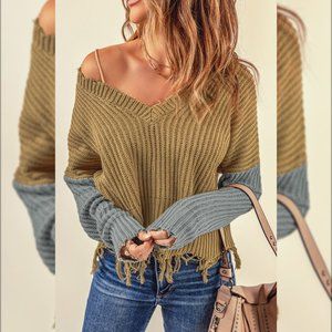 Gray Hollow-out Distressed Tassels Sweater